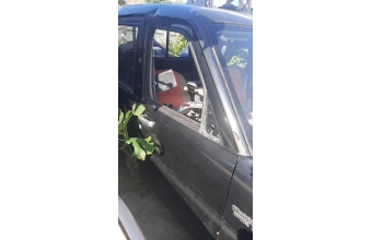 mahindra çıkma sağ ön kapı