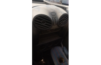 mahindra çıkma teyp çerçevesi