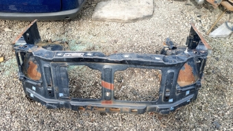 mahindra goa ön panel sacı