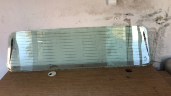 Mahindra pikap arka cam