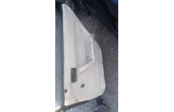 mazda 323 çıkma sağ arka cam krikosu