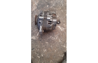 mazda 323 çıkma şarj dinamosu