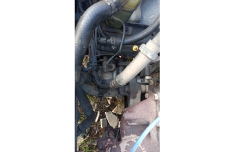 Mazda 323 direksiyon pompasi
