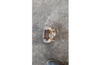mazda 323 familia çıkma sağ ön kaliper