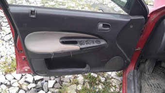 Mazda 323 family sol ön kapı doseme 