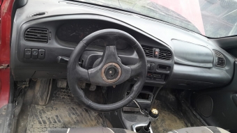 Mazda 323 family torpido