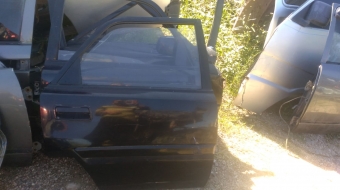 mazda 323 hb çıkma sağ arka kapı