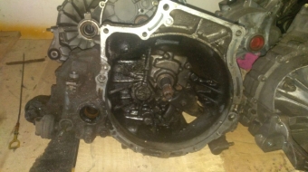 mazda 323 hb çıkma şanzıman