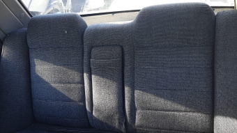mazda 323 sedan çıkma arka takım koltuk