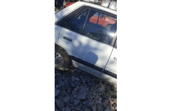 mazda 323 sedan çıkma sağ arka kapı