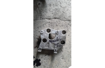 Mazda 5,mazda 6 2.0 dizel klima kompresor ayagi braket orjinal parça