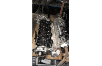 Mazda 6 2.0 dizel silindir kapak dolu orjinal parça