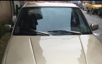 mazda 626 çıkma ön cam