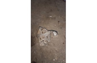 Mazda 626 kaput kilidi