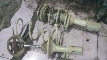Mazda 626 ön amasor kep yay