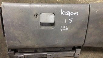 Mazda 626 torpido kapağı