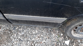 mazda 929 çıkma sol arka kapı bandı