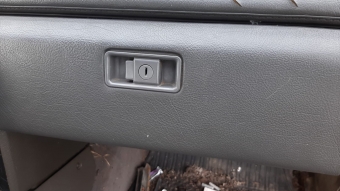 mazda 929 çıkma torpido kapağı