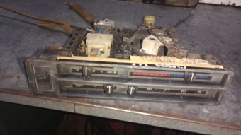 Mazda 929 klima kontrol paneli aç tuşlu