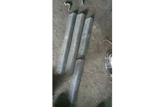 Mazda 929 masbiyel eşik plastikleri