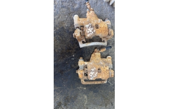 Mazda 929 sağ sol arka fren kaliperi