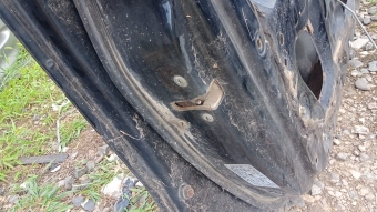 Mazda 929 sol ön kapı kilidi