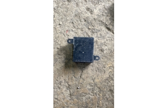 Mazda b2500 kontrol modülü