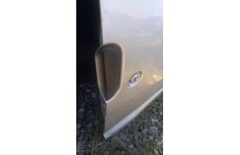 mazda e2200 çıkma sağ ön kapı kolu