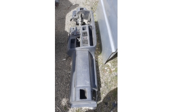 mazda e2200 çıkma torpido