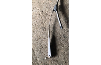 Mazda e2200 yağmur kolu