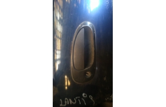 mazda lantis çıkma sağ ön kapı kolu