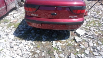 Megane 1 ark tampon orjinal parça