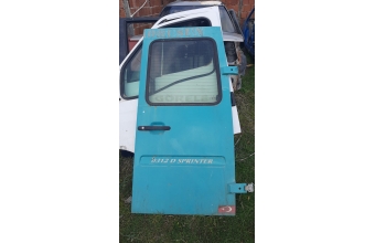 mercedes sprinter 308 çıkma sağ bagaj kapağı