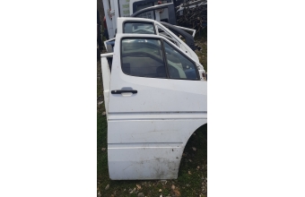 mercedes sprinter 308 çıkma sağ ön kapı beyaz