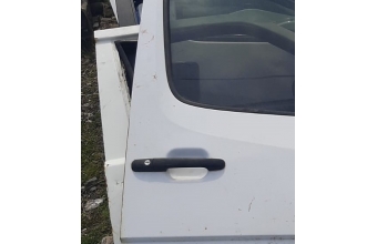 mercedes sprinter 309 çıkma sağ ön kapı kolu