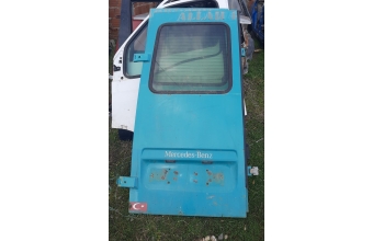 mercedes sprinter 309 çıkma sol bagaj kapağı