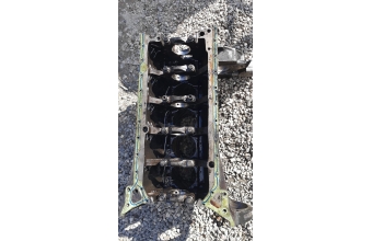 mercedes sprinter 312 çıkma motor bloğu 5 piston turbolu