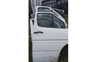 mercedes sprinter 312 çıkma sağ ön kapı beyaz