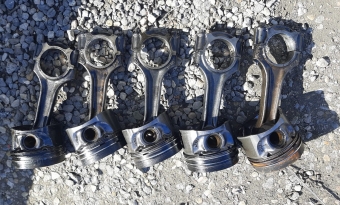 mercedes sprinter 412 çıkma piston kolları 5 piston turbolu