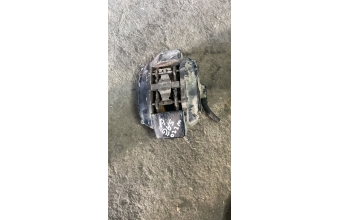 Mercedes W 220 sağ ön fren kaliperi