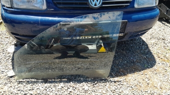 Mitsibushi l200 sol ön kapı camı