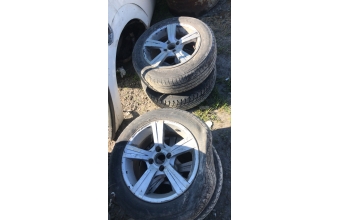 Mitsubishi carisma 15 takım çelik jant