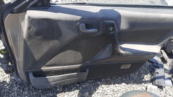 mitsubishi galant sökme sağ ön kapı döşemesi