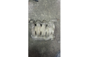 Mitsubishi karizma 1.6 emme manifold 2500