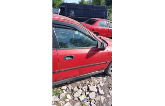 Mitsubishi karizma sağ ön kapi