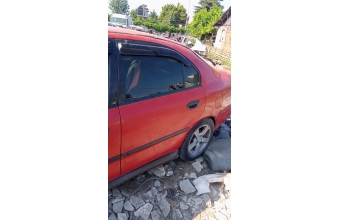 Mitsubishi karizma sol arka kapı
