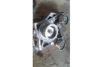 Mitsubishi l200 2010 2.5 mazot pompa ayagı braket