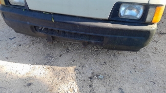 Mitsubishi l300 ön tampon