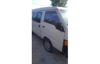 Mitsubishi l300 sag ön kapı
