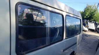 Mitsubishi l300 sol yan camlar